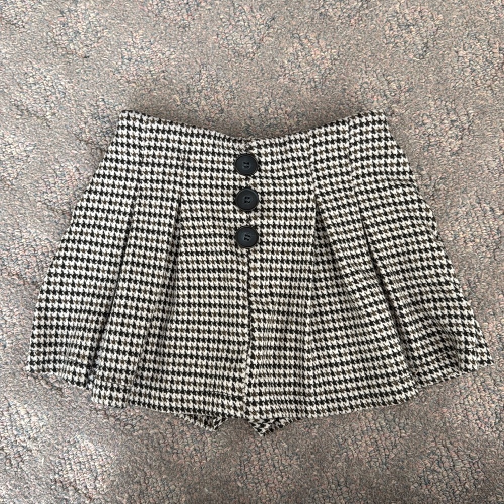 Zara skort